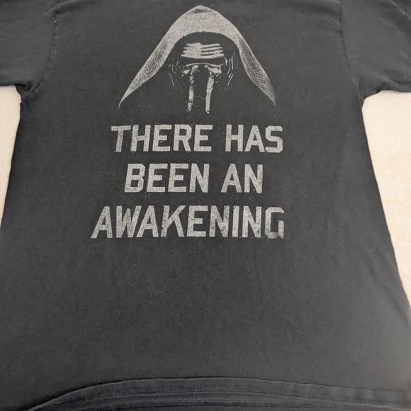 STAR WARS There Has Been An Awakening Black Tee Size Large - Picture 1 of 8
